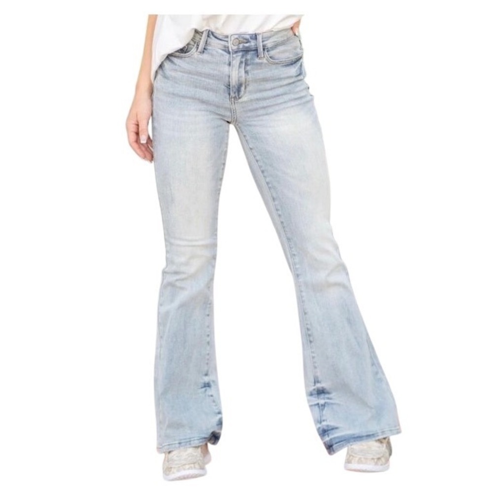 Judy Blue Flare Jeans 13/31 Medium Blue NWT Mid Rise JB88655 MD Stretch